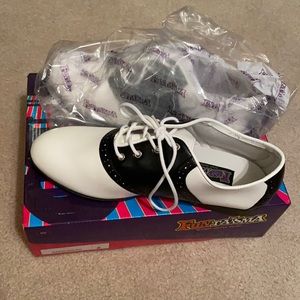 Funtaisma “50’s” style shoe